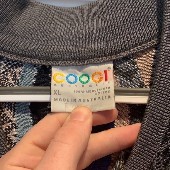 XL Coogi V-neck style sweater - Picture 2 of 3